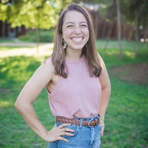 Meet your Posher, Fallon